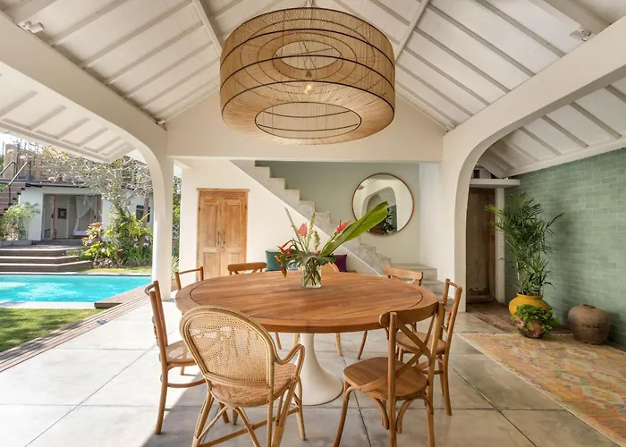 Anicca - Sunny Colorful 4br Umalas With Private Pool And Rooftop Lounge Villa Canggu (Bali)
