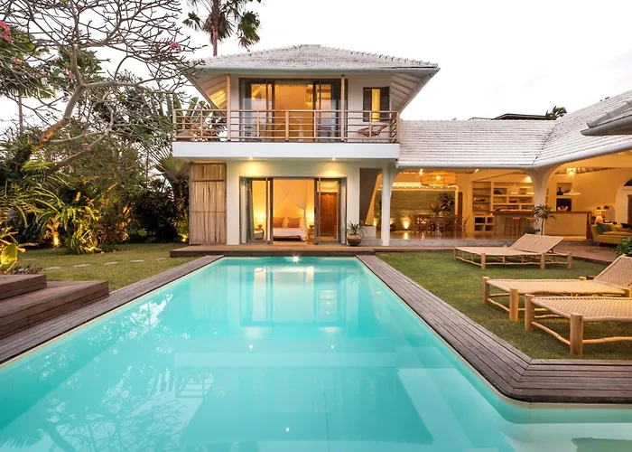 Anicca - Sunny Colorful 4br Umalas With Private Pool And Rooftop Lounge *