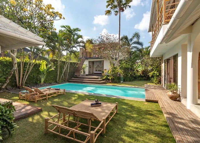 Anicca - Sunny Colorful 4br Umalas With Private Pool And Rooftop Lounge * Canggu (Bali)